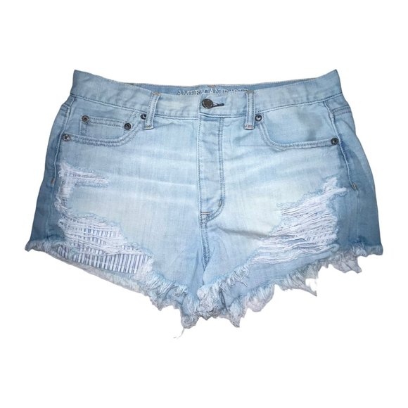 American Eagle AEO Distressed Vintage Hi-Rise Festival Light Wash Shorts 8 - Picture 1 of 7